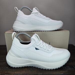 Vessi Stormburst Lowtop Womens Size 9 Waterproof Shoes Sneakers Hiking White